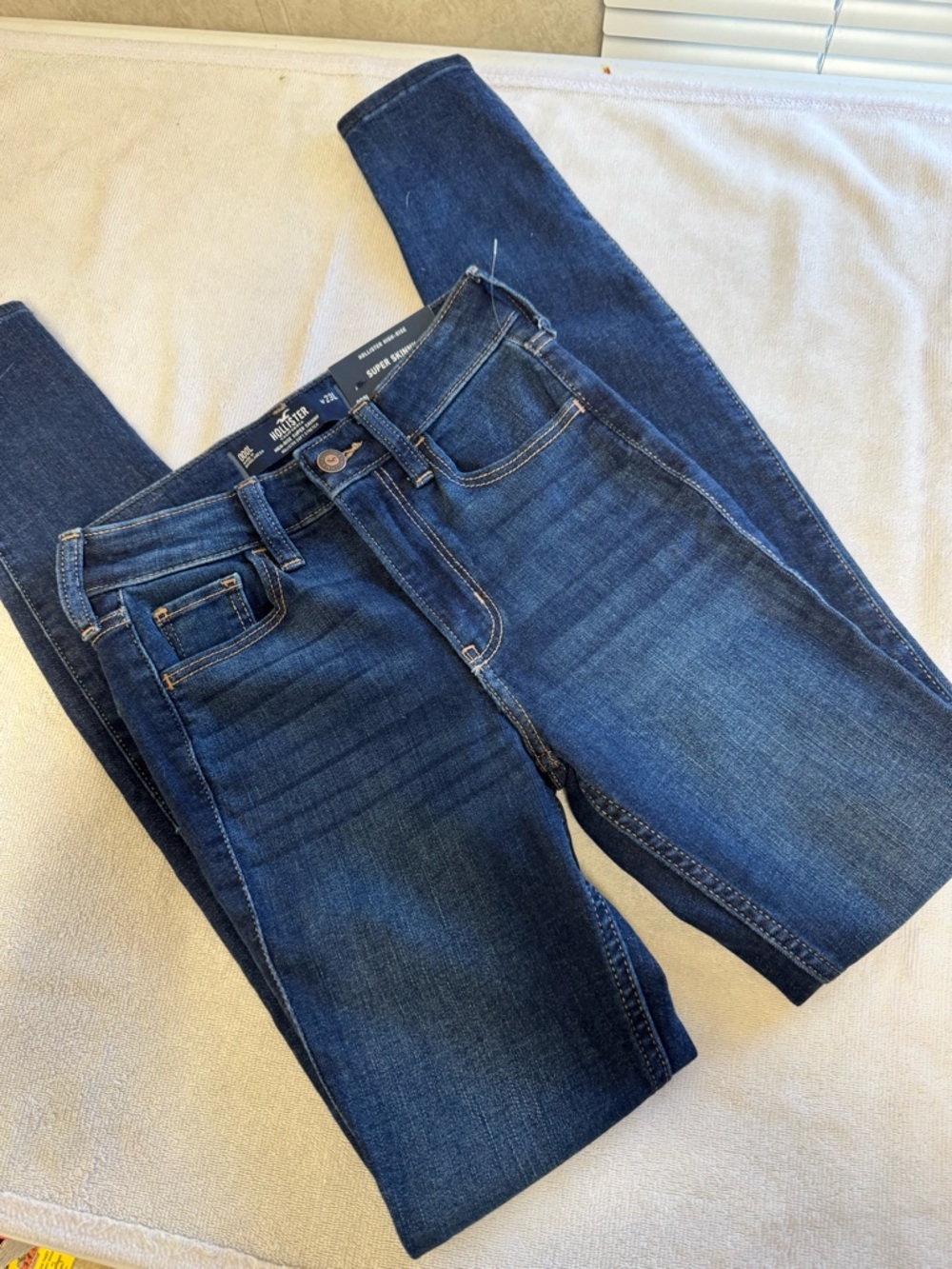 Hollister Women's Deep Blue Skinny Jeans